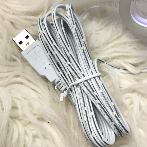 XOXO Neon Led Wall Light - Picture 7 of 11